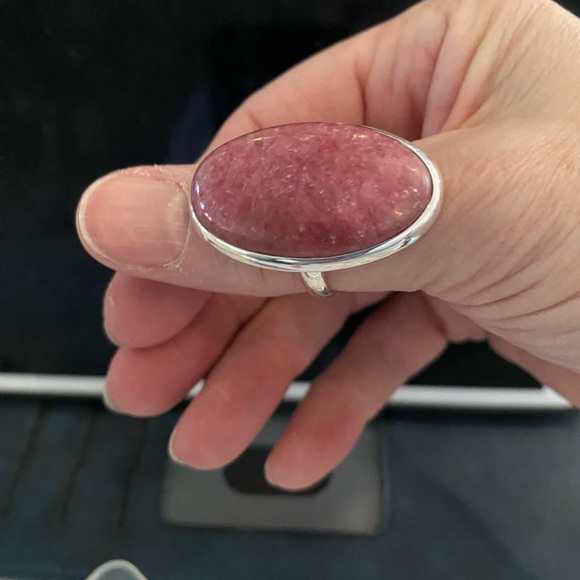 Brand new Pink Rhodonite 925 Sterling Silver Genstone Ring- size 9 1/2 - Picture 7 of 7